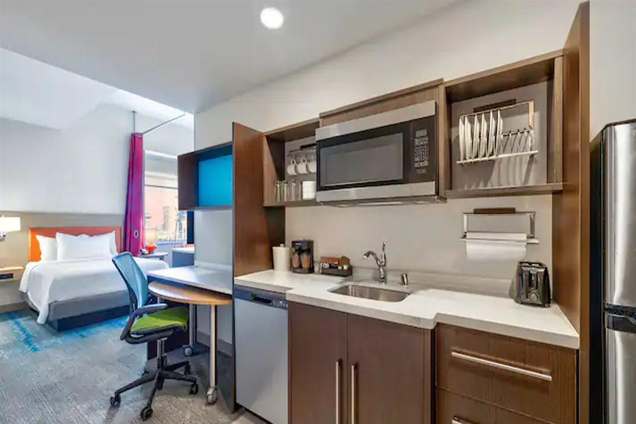 Home2 Suites By Hilton Minneapolis Downtown Екстериор снимка