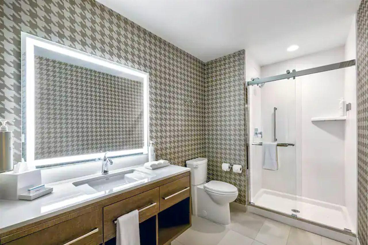 Home2 Suites By Hilton Minneapolis Downtown Екстериор снимка